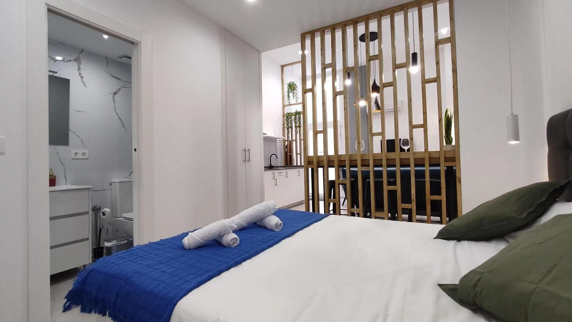 Ferola Homes غرناطة 0*,