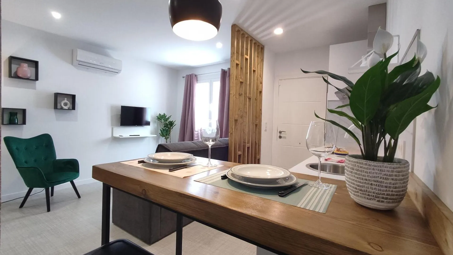 Ferola Homes Granada Apartamento